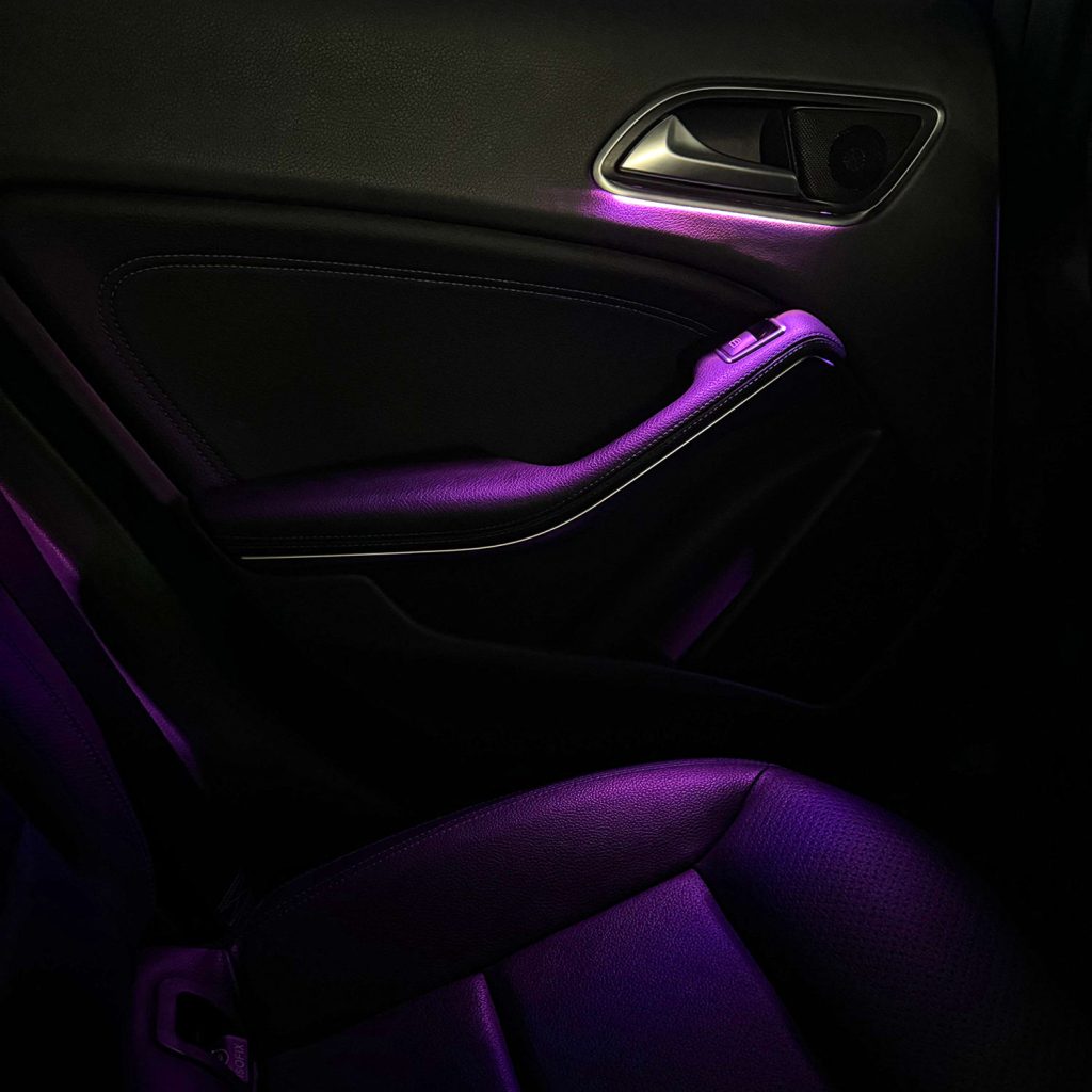 X156 12-Colors LED Ambient Light Kit for Mercedes Benz GLA-class 2013-2019 W156 Luminous Air Vent 4D Rotating Tweeter